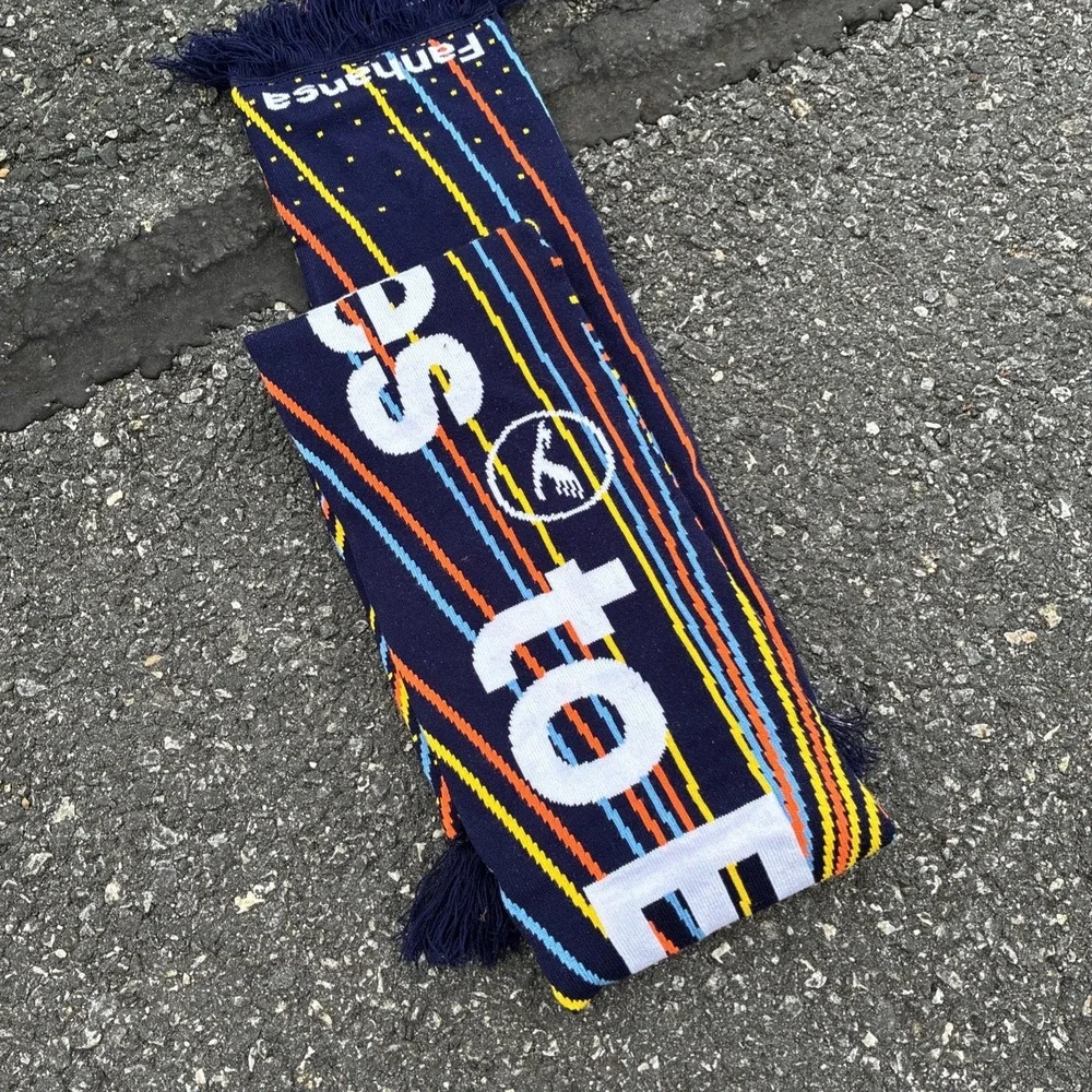 Vintage Lufthansa Yes to Europe Official Scarf Adult